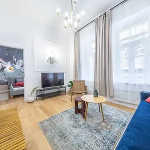 Apartment Ruby 3-bedroom Location, Budapest